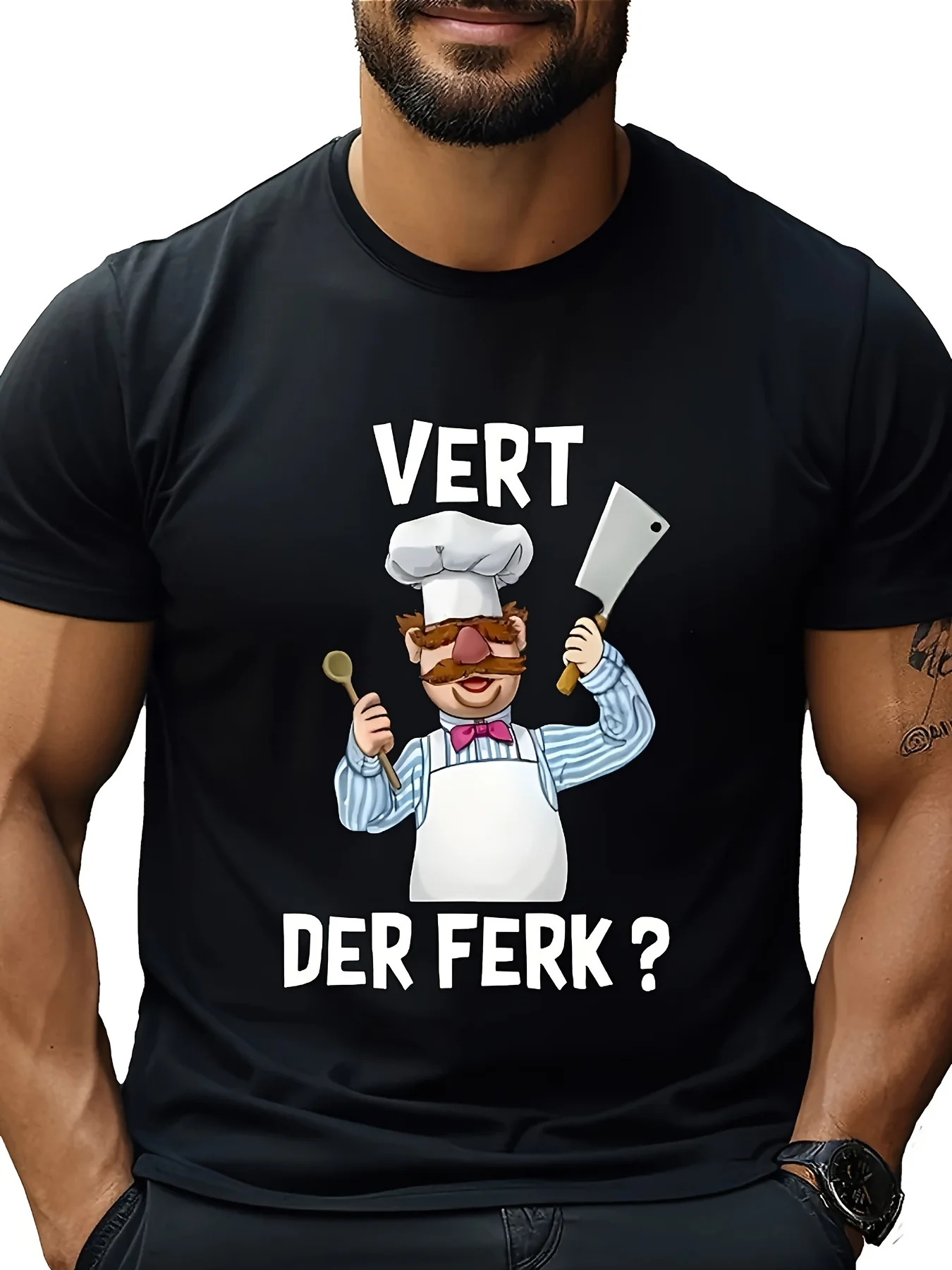 تي شيرت برسومات Chef Pig Vert Der Ferk German Saying - أسود مع نص أبيض - قماش محبوك ناعم - مقاس عادي كاجوال للاستخدام اليومي