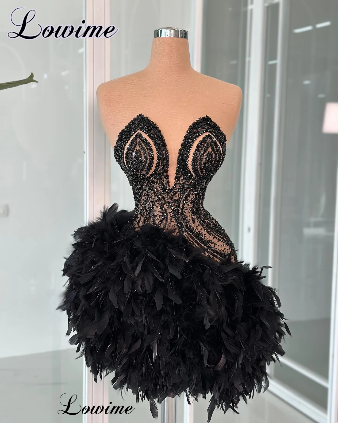 New Black Short Prom Dresses With Feathers Sleeveless Elegant Cocktail Dresses Dance Performance Gows Vestidos De Cóctel Custom