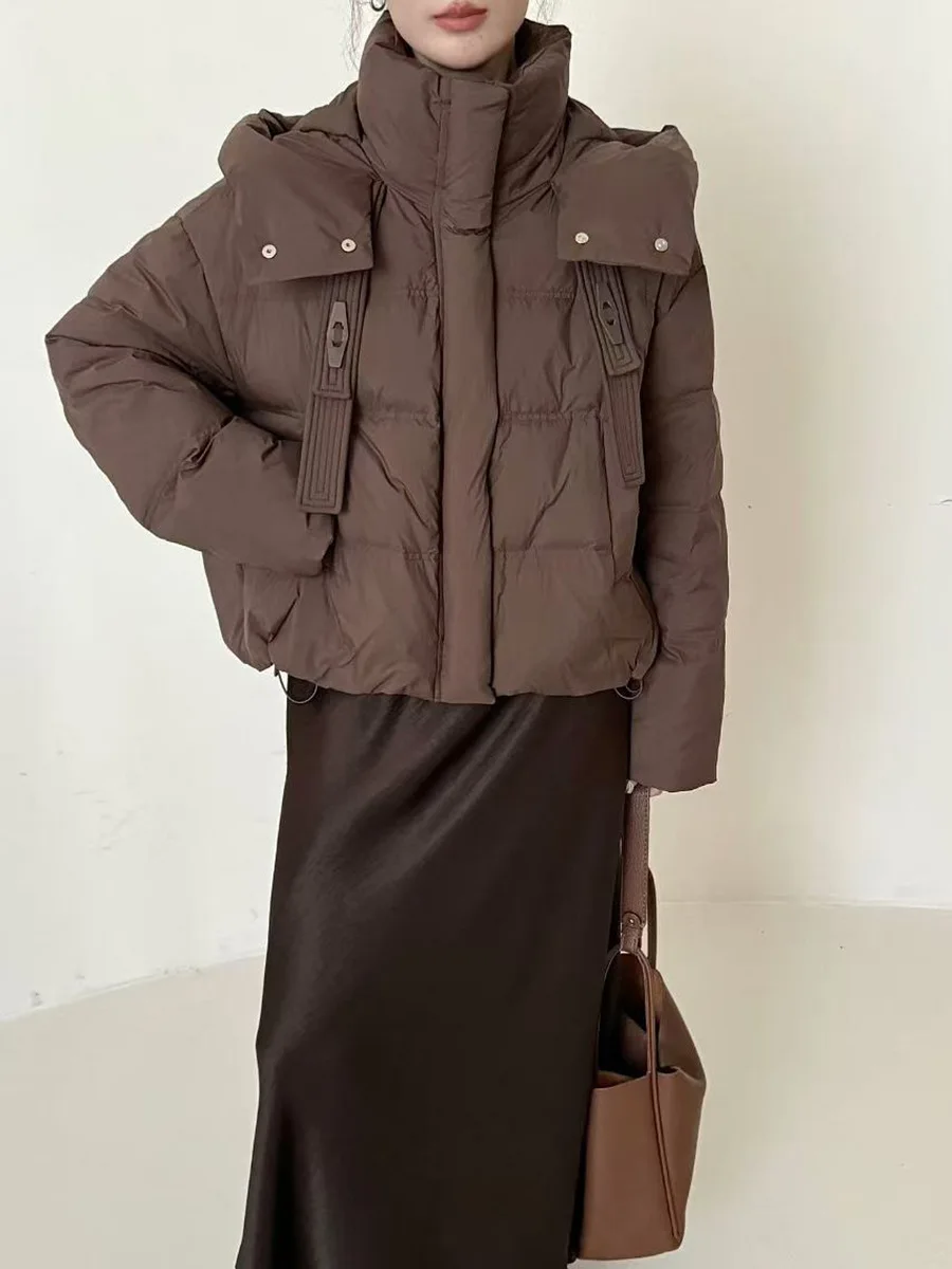 เสื้อแจ็คเก็ตแฟชั่นมีฮู้ดสำหรับผู้หญิง สีแดง ซิปสั้น บุด้วยขนเป็ดขาว เสื้อโค้ทกันหนาวหนา อุ่น น้ำหนักเบา ผ้าฝ้าย