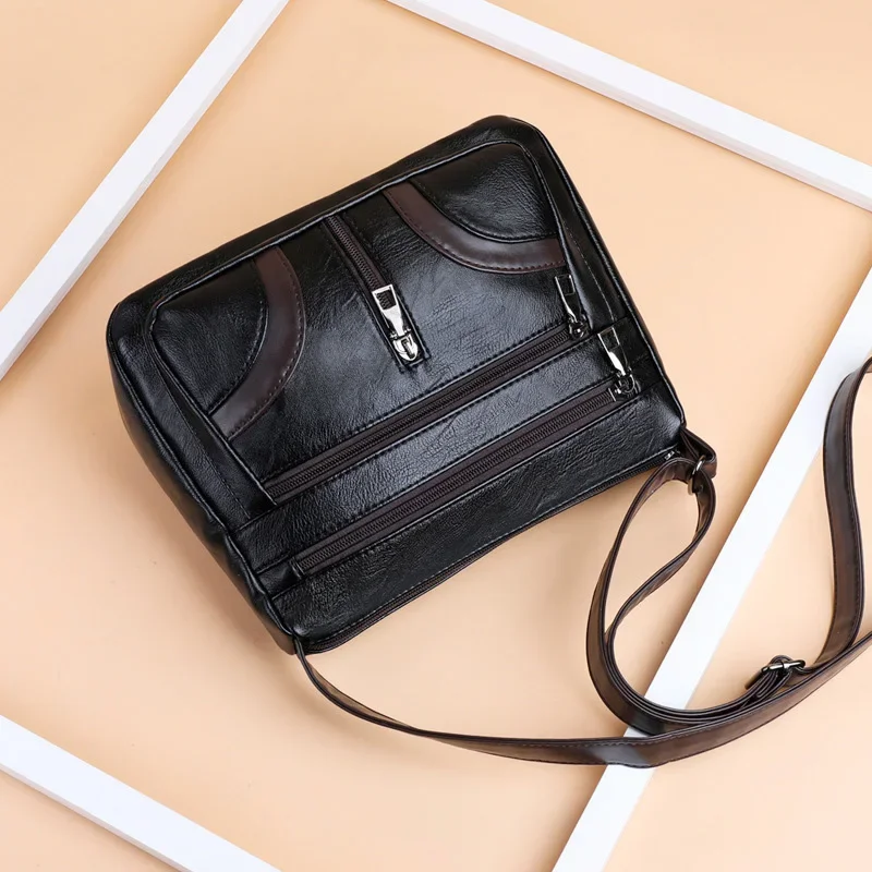 

Autumn and Winter Women Mother's Large-Capacity Bags New Popular Versatile Crossbody Bag, Fashionable Commuting Shoulder Bag