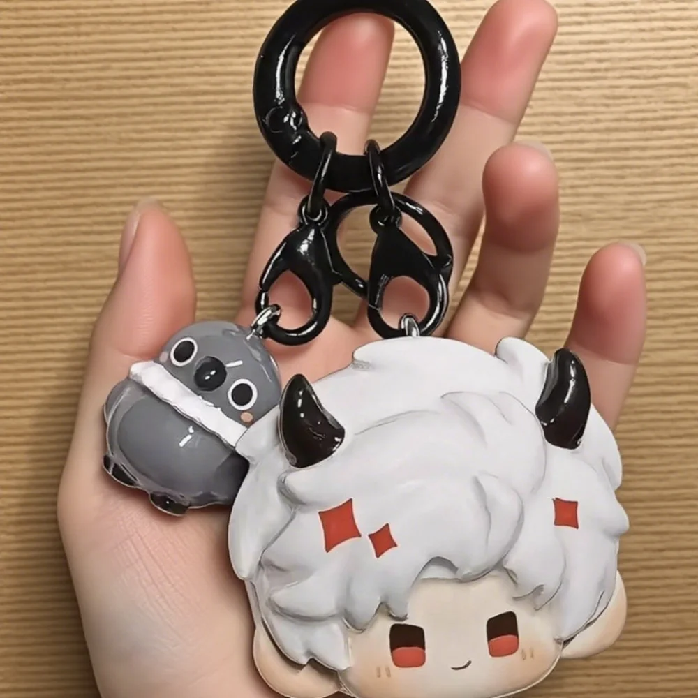 Love and Deepspace Keyring Resin Keychain Xavier Zayne Rafayel ralayo Sylus Cosplay Key Chain Figure Pendant