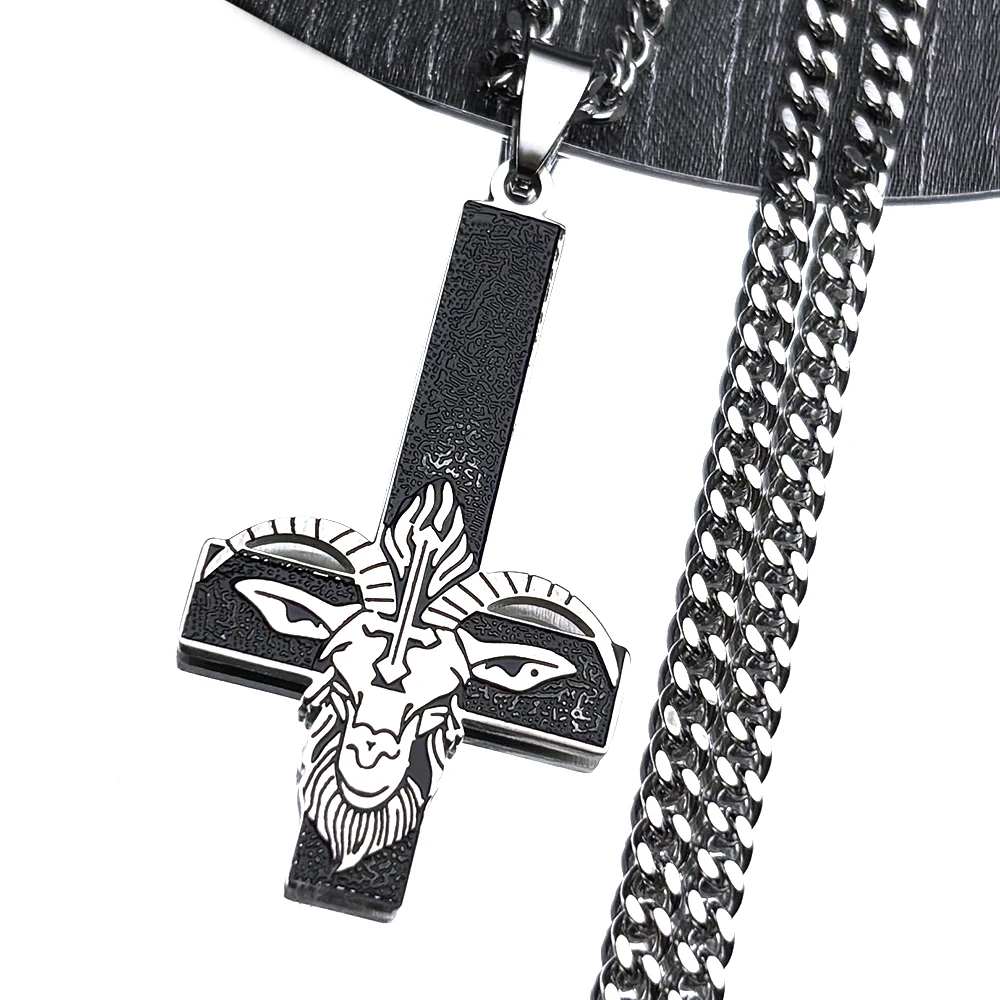 Edelstahl Baphomet Ziegenkopf Umgedrehtes Kreuz Hexerei Heidnische Halskette Emaille Invertiertes Kreuz Goldfarben Kette Schmuck – Detail 6