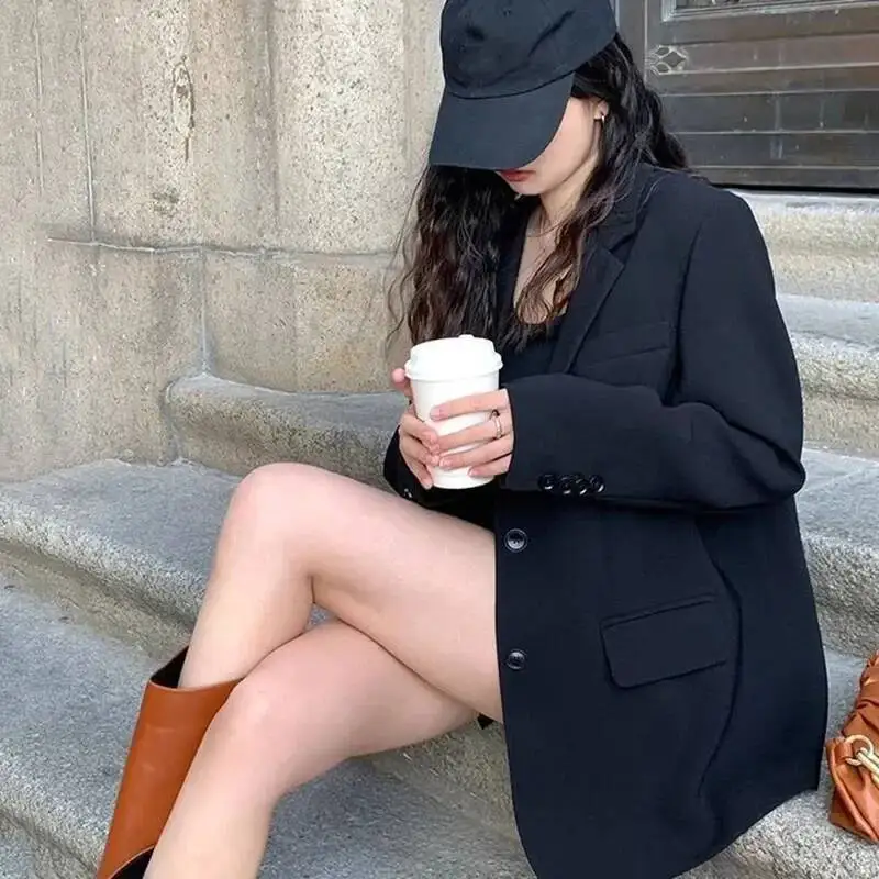 

Осень-зима, черные пиджаки для женщин, модная уличная одежда, однобортный маленький пиджак, повседневная свободная верхняя одежда с длинными рукавами