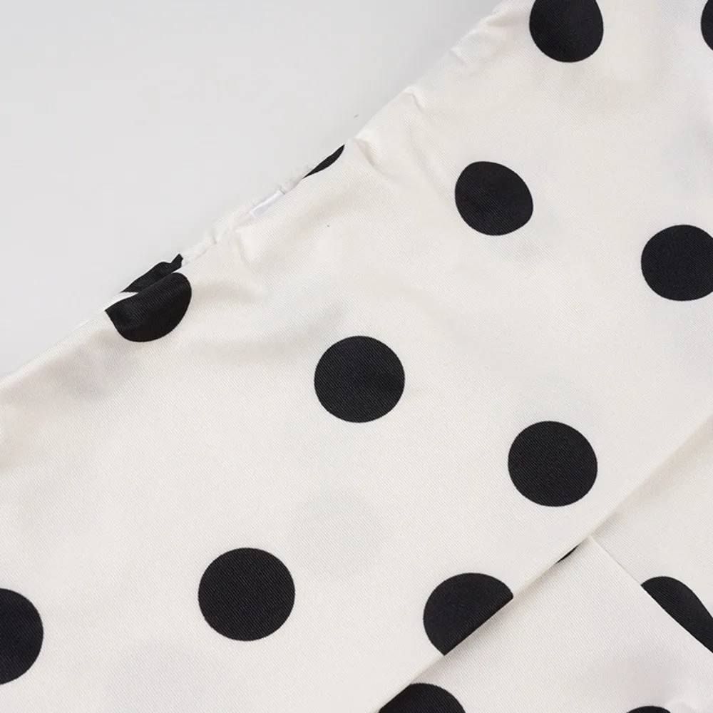 カジュアル ホルターネック スリング ビキニ スーツ フリル付きボクサーショーツ 水着セット レースアップ スリムフィット 水玉模様 水着 スイミングプール