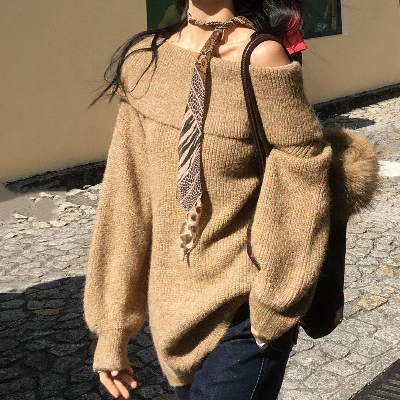 เสื้อสเวตเตอร์แฟชั่นฤดูใบไม้ร่วงฤดูหนาวสำหรับผู้หญิง ดีไซน์เปิดไหล่ สวมใส่สบาย ผ้าถัก แขนยาว เสื้อไหมพรมแบบสวมหัว