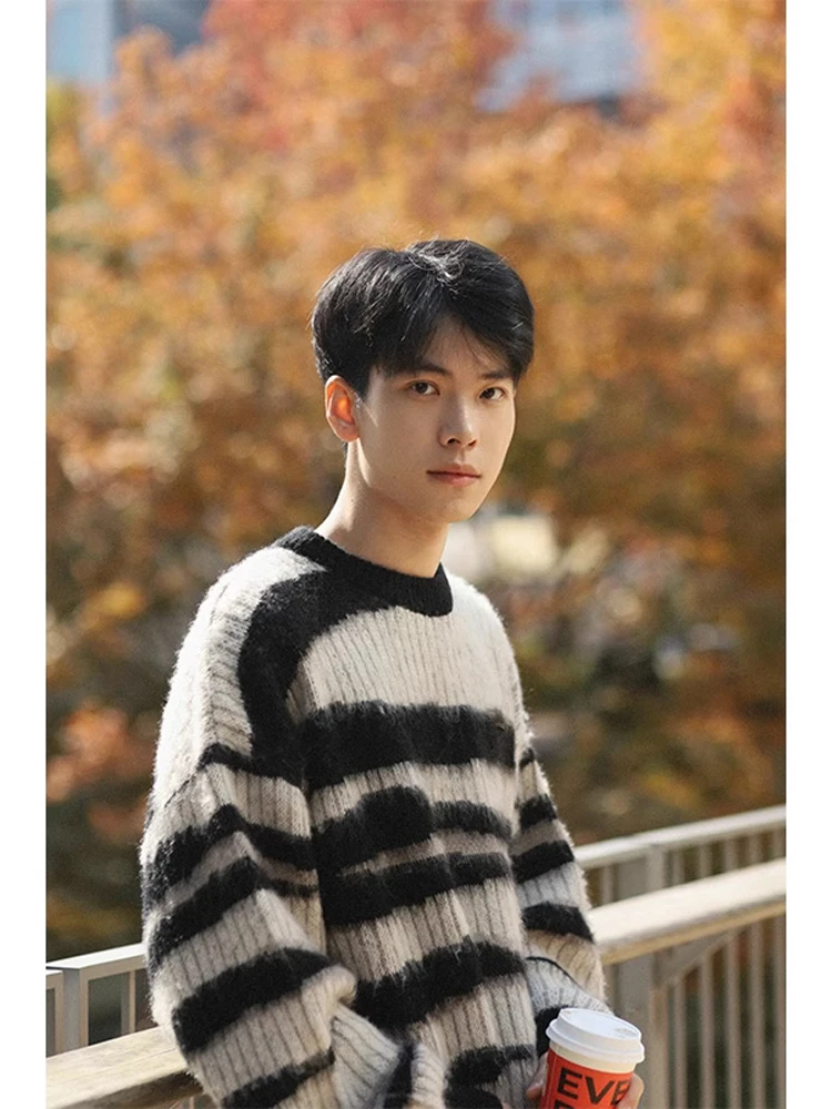 

Мужской вязаный свитер оверсайз в полоску, осенне-зимний, модный, с круглым вырезом, длинными рукавами, повседневная верхняя одежда