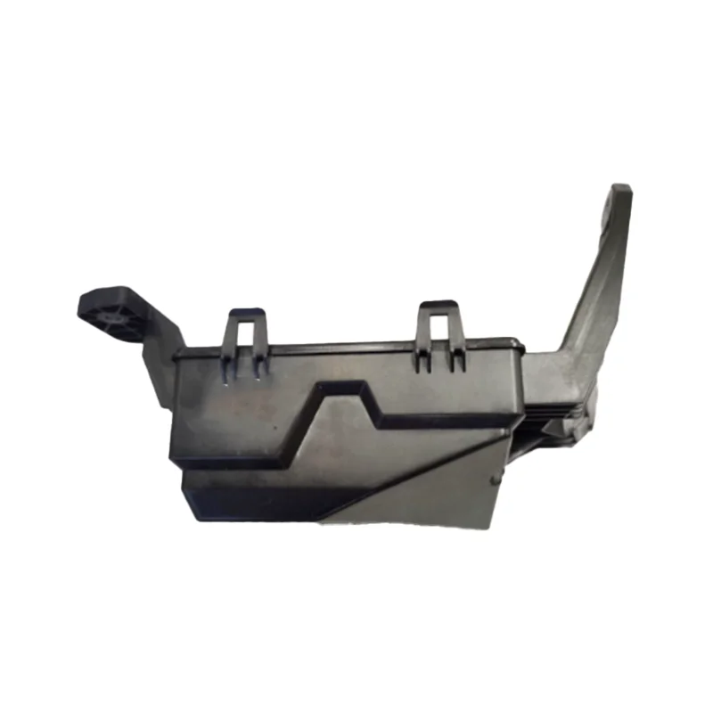 Engine casing grounding harness Lower bracket of front cabin power distribution box Engine casing grounding harness