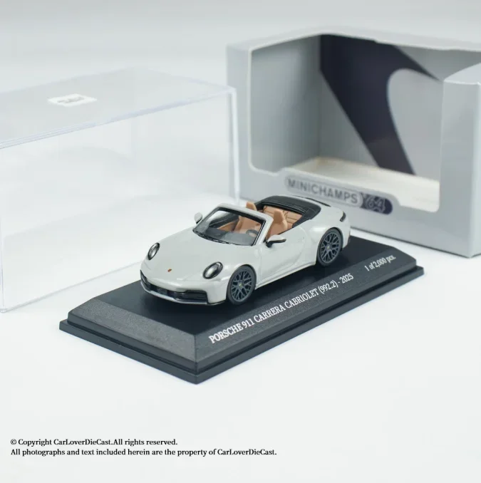 Minichamps 1/64 Porsche 911 (992.2) Carrera GTS Convertible