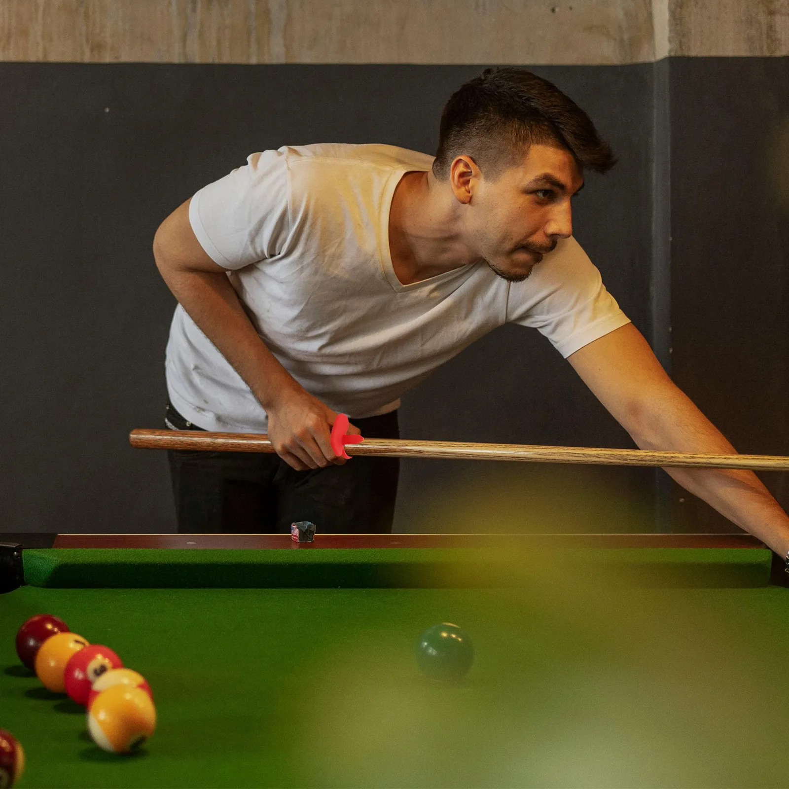 

Тренажер-браслет для бильярда: аксессуар для кия для коррекции удара и улучшения точности прицеливания