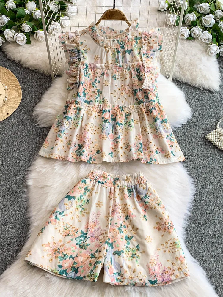 

Summer Sweet Floral Little Flying Sleeve Doll Shirt Hollow Embroidery Top+High Waist Slim Wide Leg Shorts Two Piece Set 2025