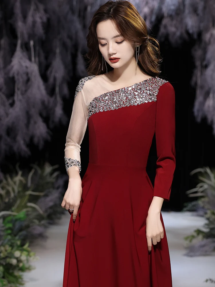 Long Sleeves Evening Dresses Wine Red 2022 Elegant A-Line Floor-Length Spandex Satin Women Formal Gowns With Rhinestones