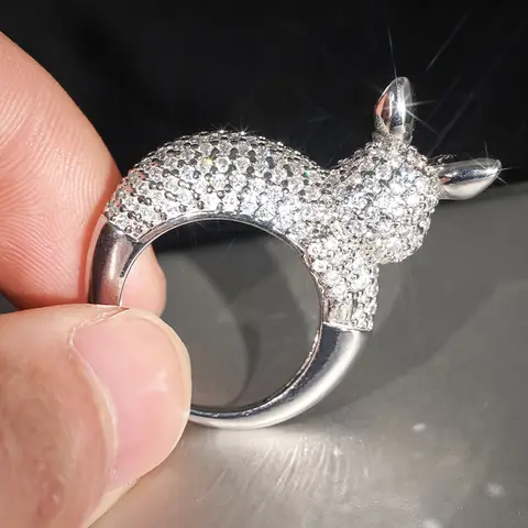 Huitan Chic Rabbit Ring with Sparkling CZ Cute Modern Stylish Girls Finger Accessories Fashion Graceful Party Jewelry for Women