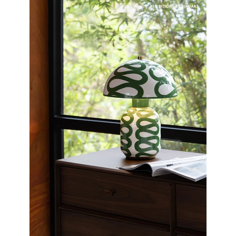 

Painted pottery art retro glazed green mushroom table lamp bedroom living room