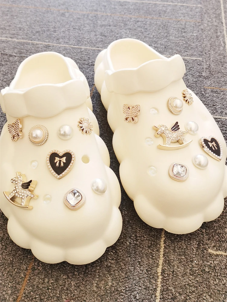 16-teiliges Set Himmlische Pferde-Blumen-Schuhcharms DIY-Zubehör Schmetterling Schleife Clogs Schuhschnallen Dekorationen Herzförmige Schuhclips – Detail 9