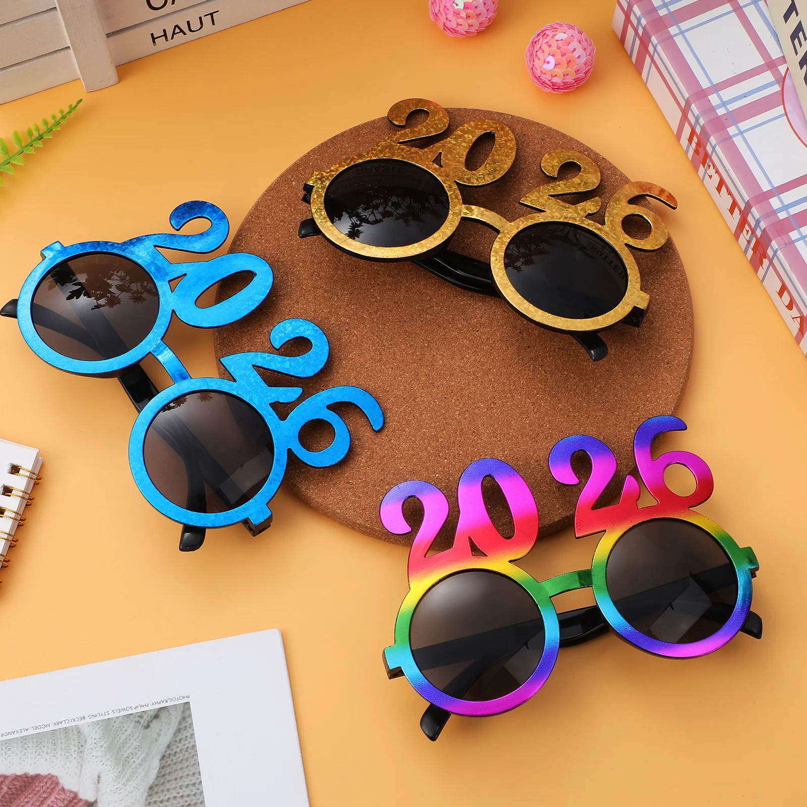 

4pcs 2026 Glasses Happy New Year Party Eyewear Glitter Number Design For Nye Celebration Photo Booth Props Party Supplies