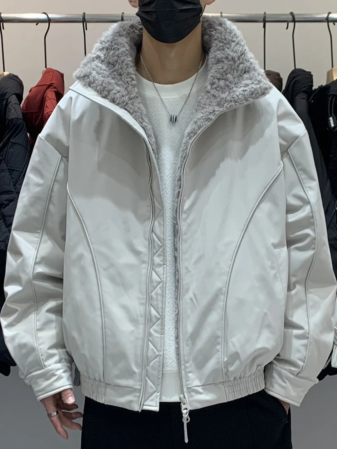 

Мужская зимняя куртка-пуховик с воротником-стойкой, на флисовой подкладке, теплая, повседневный стиль, на молнии, с длинными рукавами, из утолщенного полиэфирного волокна