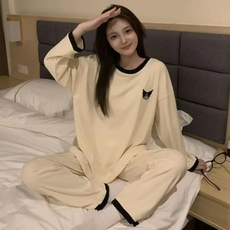 

Sanrio Kuromi Women's Sleeping Pajamas Sets Kawaii Cartoon Student Winter Long Sleeve Pants Warm Sleepwear De Rong Home Clothes