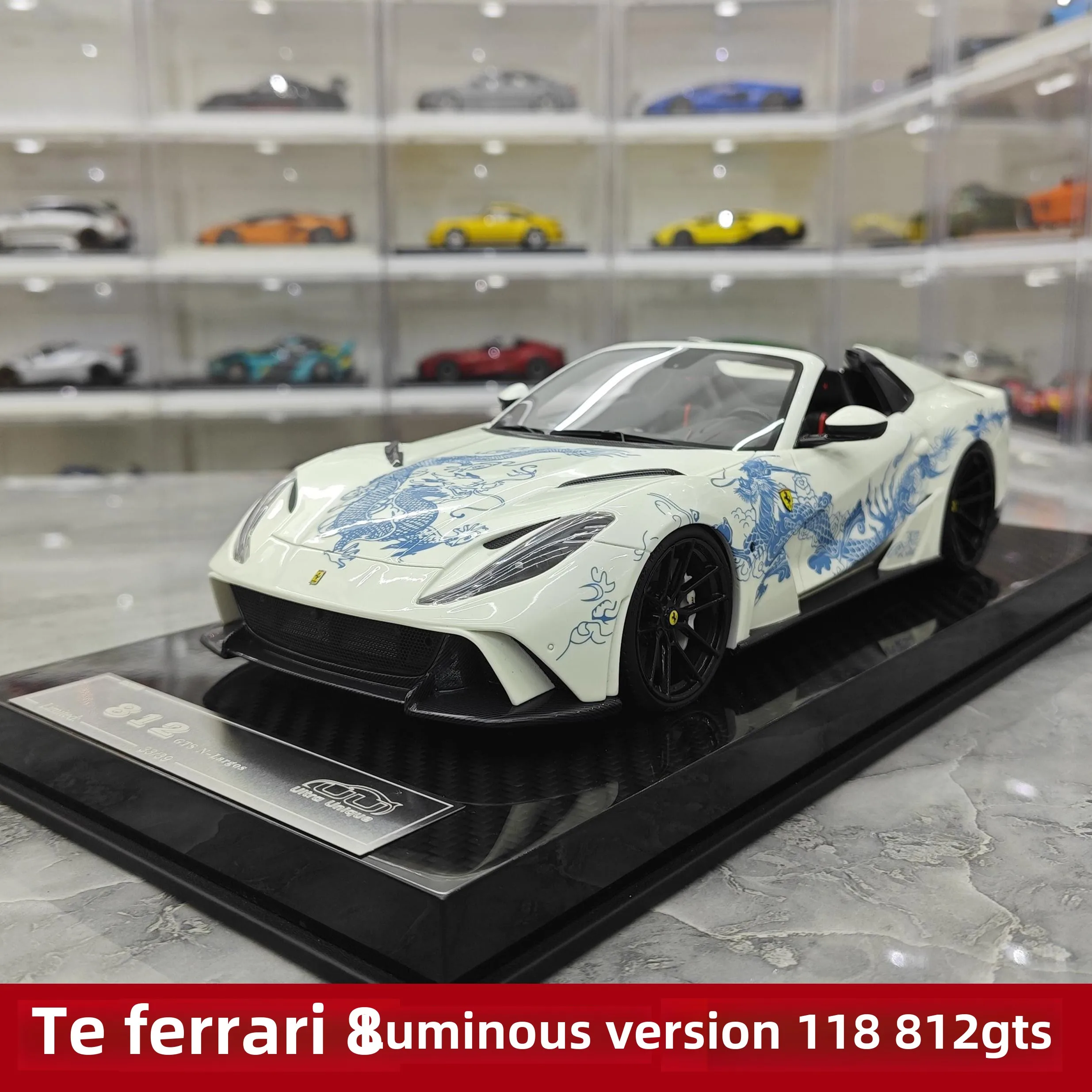 

UU Ferrari 812 GTS Luminous Edition Limited Edition Simulated Resin Car Model Collection Ornament 1 18