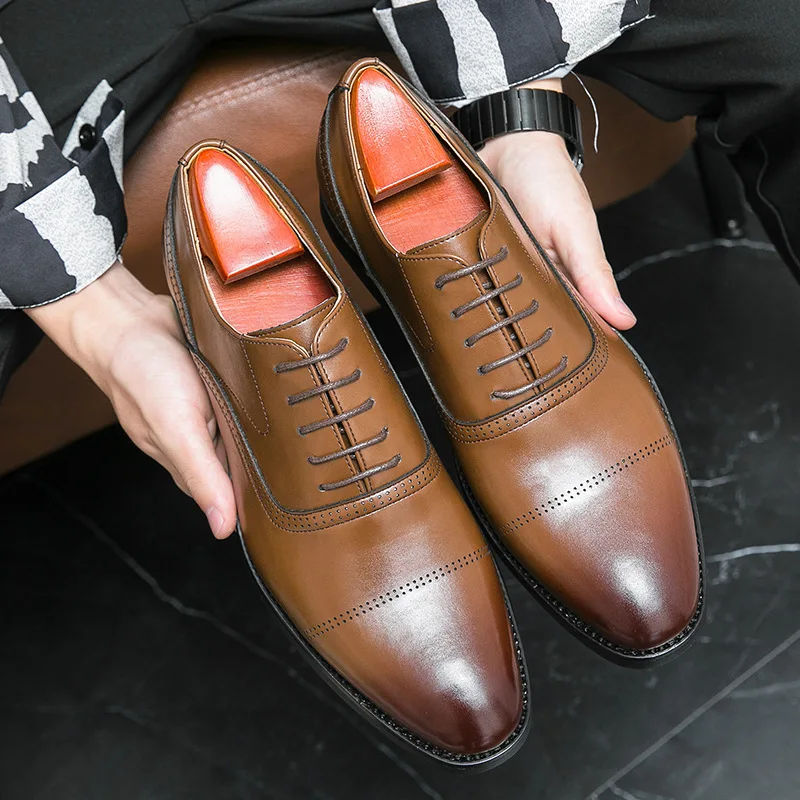 Men Casual Leather Shoes Fashion Classic Brogues Luxury Genuine Cow Leather Handmade Thick Heels Black Male Wedding Formal Shoes
