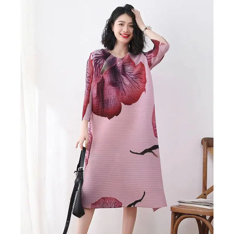 فستان مُزين بطباعة مرنة على شكل زهرة كبيرة للربيع والصيف فضفاض فيستدوس دي فيرانو موخير 2023