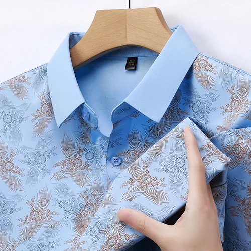 Imagen 2 del producto Camisa de manga corta de seda helada fina de verano para hombre, camisa informal de negocios estampada sin permanente, camisa de media manga sin costuras