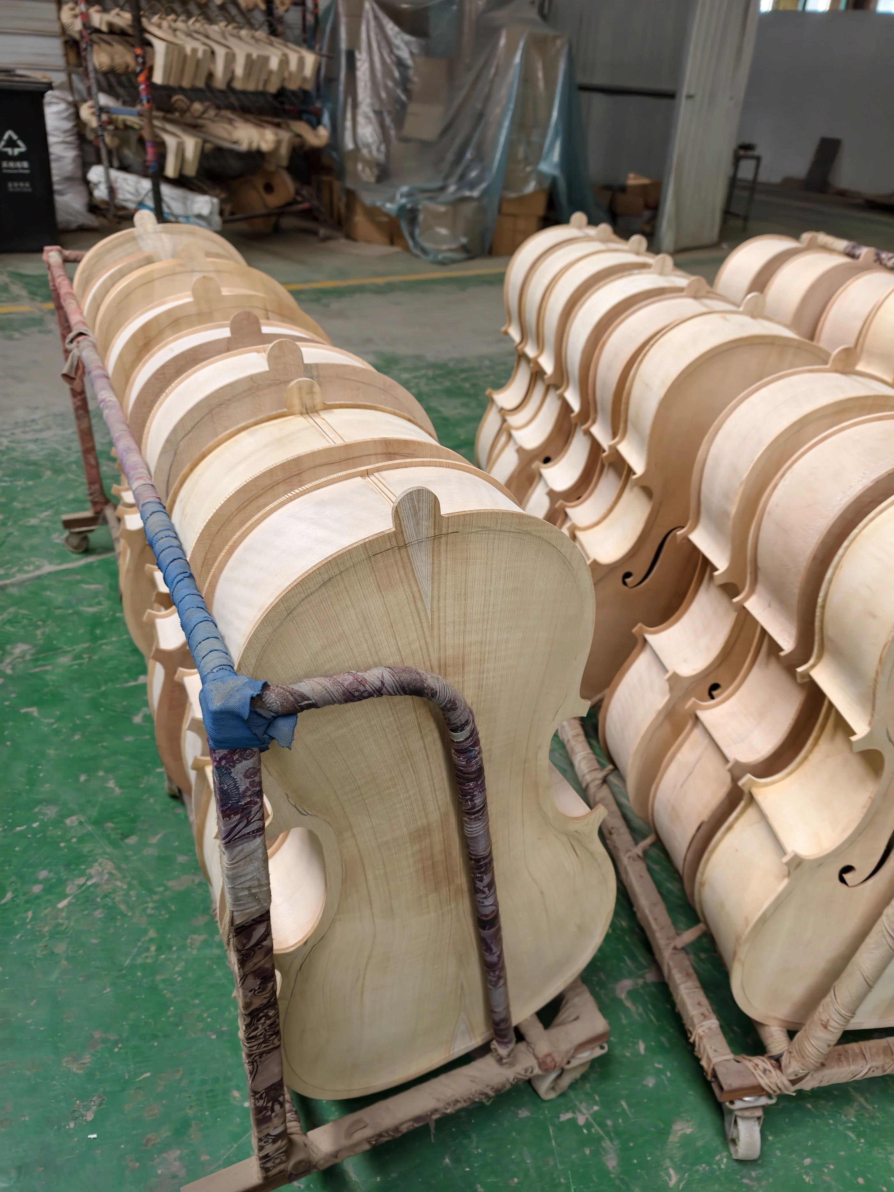 4/4 Cello Body High-Quality Maple Tiger Patterned Backboard Spruce Panelled Music Instrument Craft