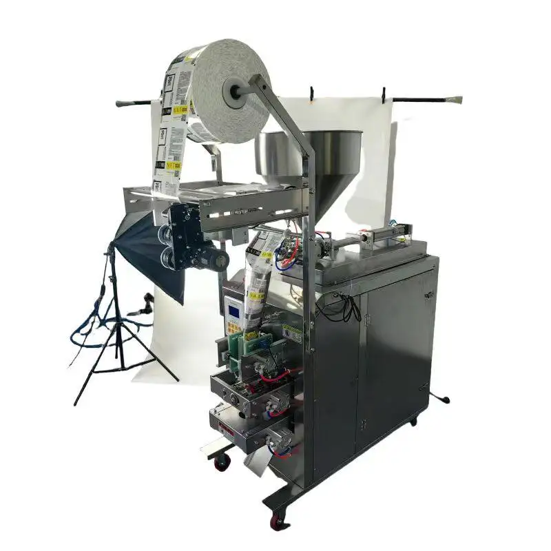 

packaging bag machine Three-sided sealing bag Shampoo filling machine Body wash Facial cleanser Packing machine