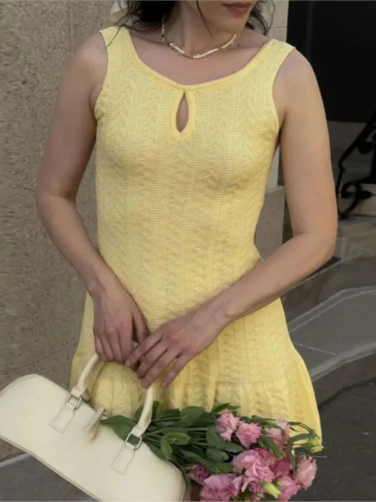 Robe de plage en tricot pour femmes, Sexy, ajourée, col rond, sans manches, Cover-Up pour Bikini, robe de vacances, été, 2026