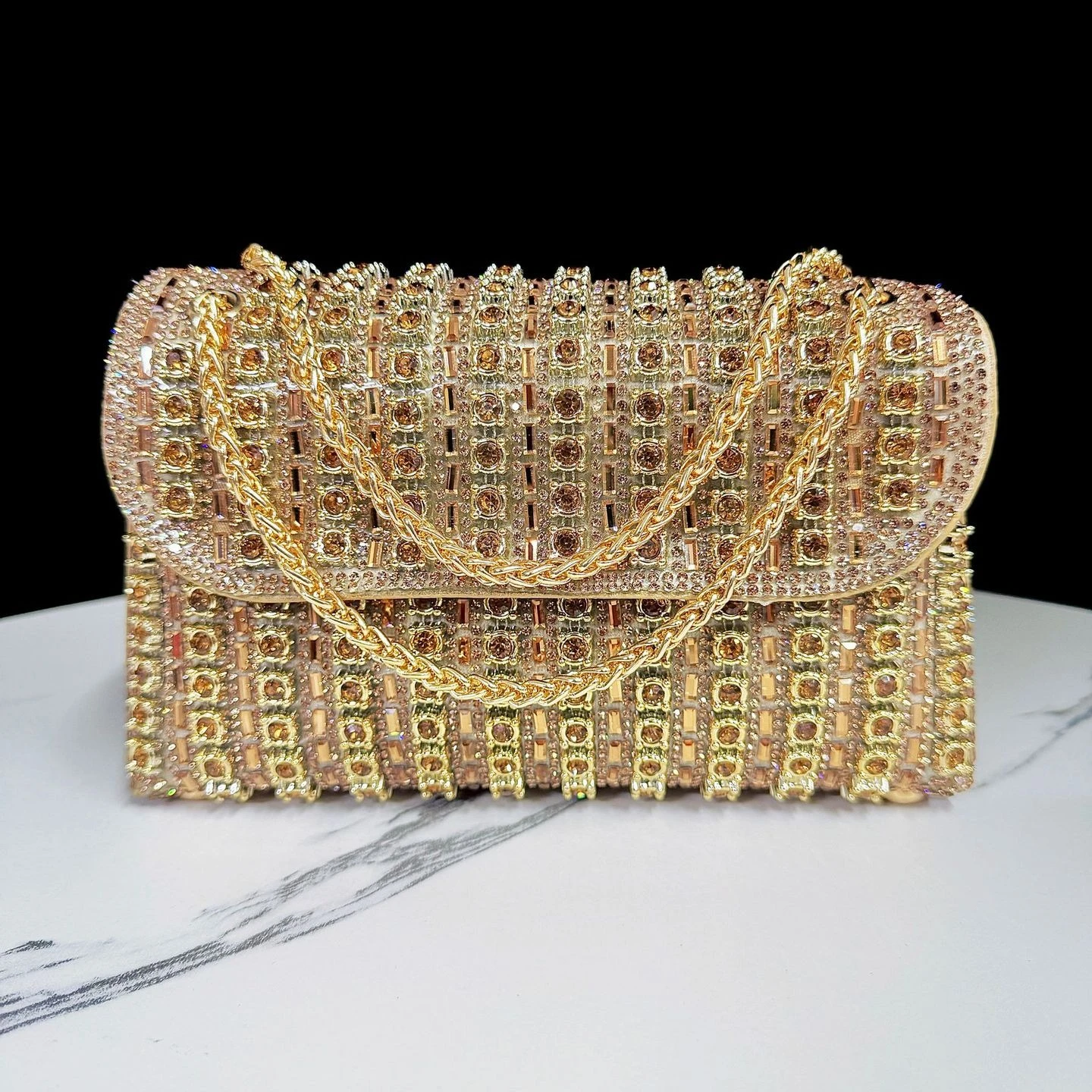 

Evening Dress Socialite Rhinestone Clutch Bag Diamond Chain Messenger Dinner Bag Women's Handbag Ladies Cosmetic Pouch Organizer