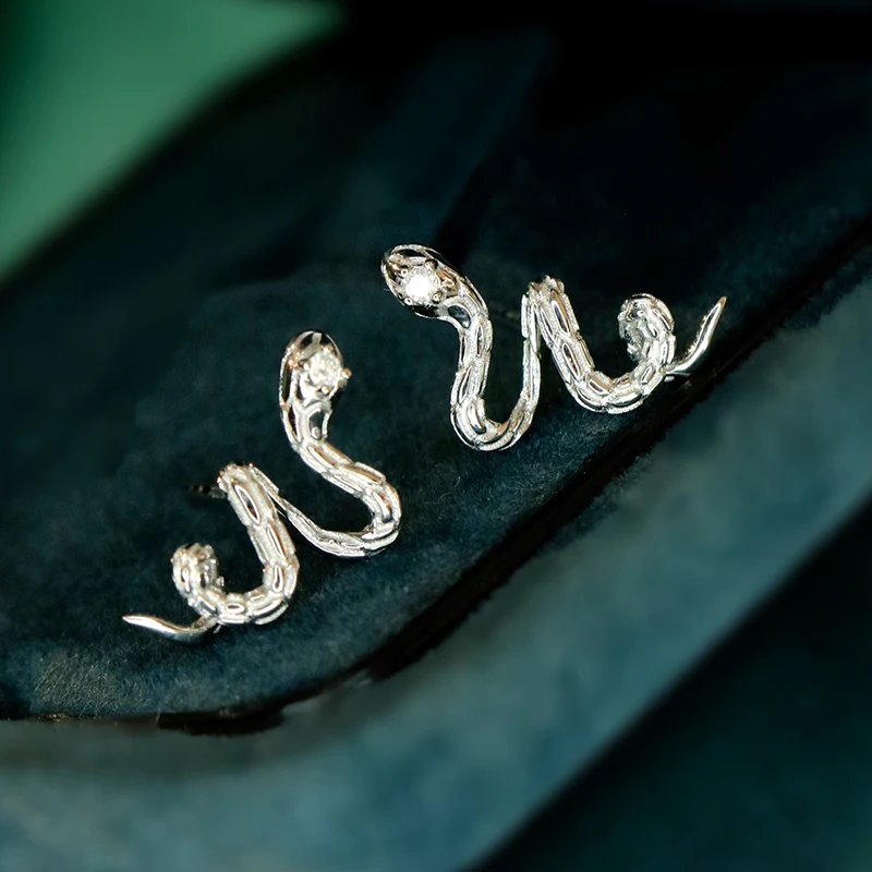 Aazuo 18K مجوهرات الصلبة الذهب الأبيض الذهب الأصفر الماس الطبيعي الحقيقي الحيوان الأفعى قرط الاذن المرصع هدية للنساء حفل زفاف AU750 #3