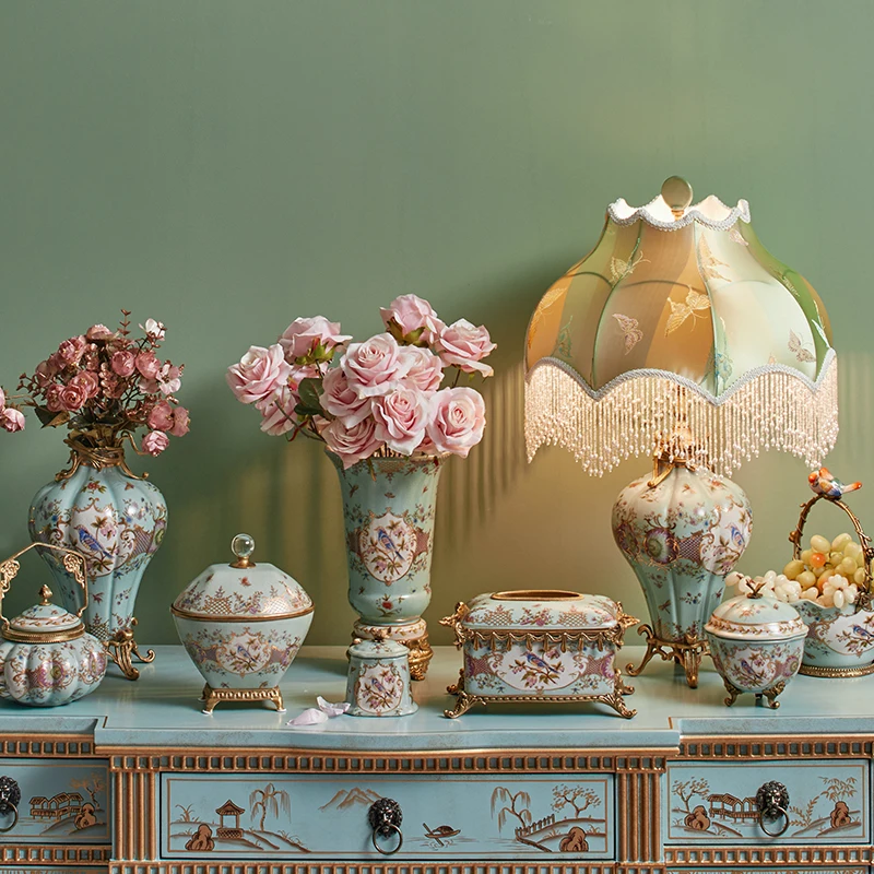 زخرفة مزهرية سيراميك ريترو، مجوهرات راقية، حرف يدوية منزلية كلاسيكية على الطراز الصيني، نحاس مع مزهرية من البورسلين