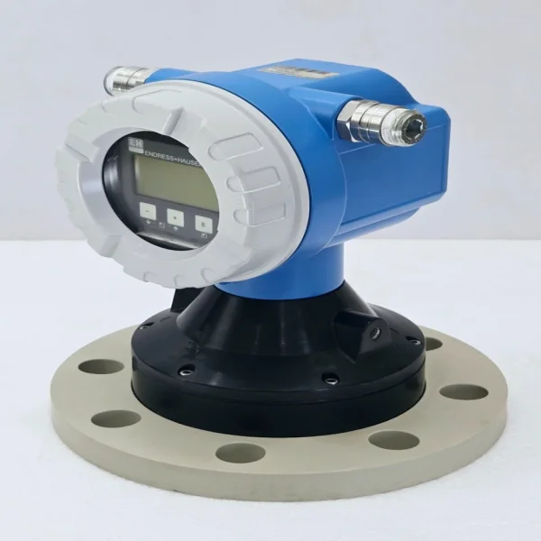 

Ультразвуковой датчик уровня Prosonic M Fmu43-apg2a4 (открытая коробка), новый оригинальный точечный ПЛК