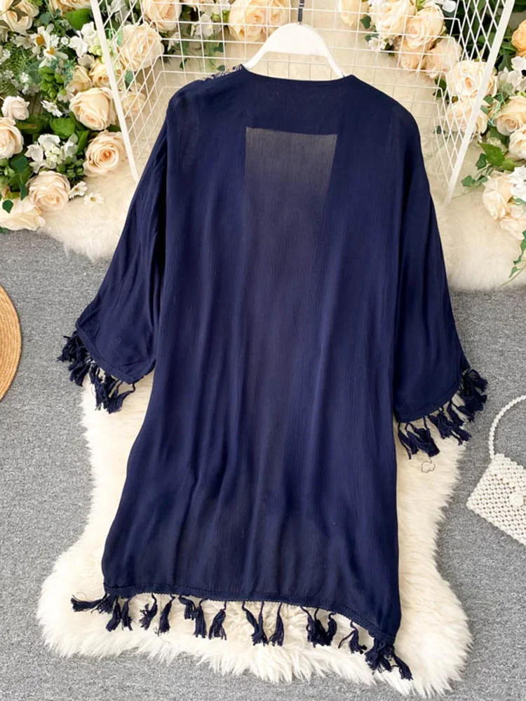 New Tassel Holiday Sunscreen Top Trendy Bohemian Retro Ethnic Style Embroidered Cardigan tops Women GD695