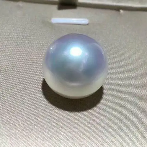 

Gorgeous AAAAA 8.5-9 Mm South Sea Round White Loose Pearl Half Drilled