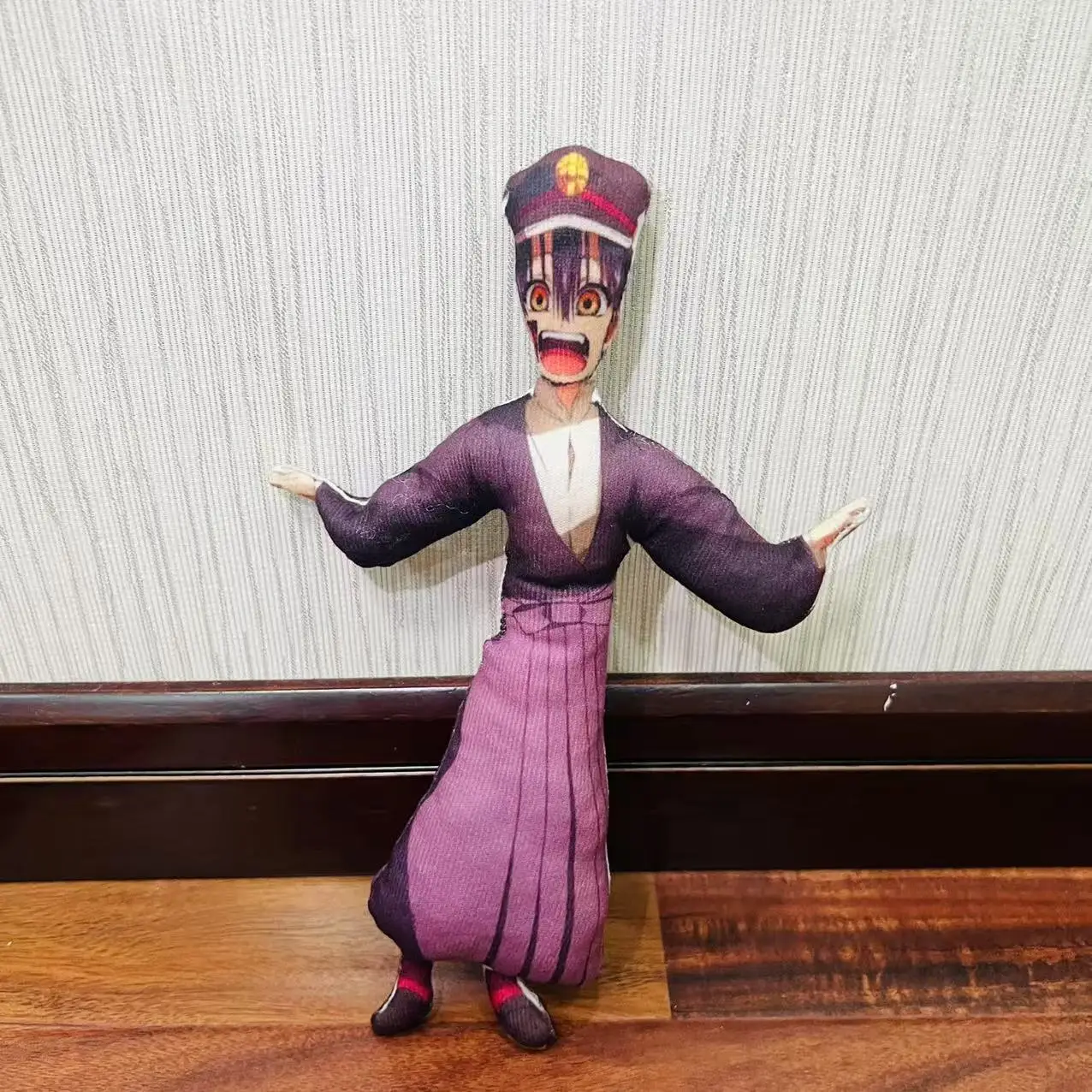 لعبة المرحاض ملزمة Hanako-كون تأثيري المفاتيح P-Plush القطن دمية نحيلة الملتوية شكل غرفة مجردة نموذج الديكور هدية