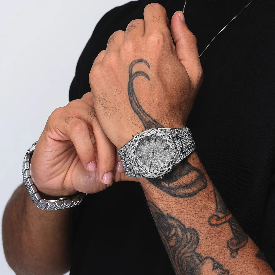 Diamond Watch Crown of Thorns Full Diamond Men's Wristwatch Hip-Hop European American Heavy Customisation Gift Quartz Wristwatch