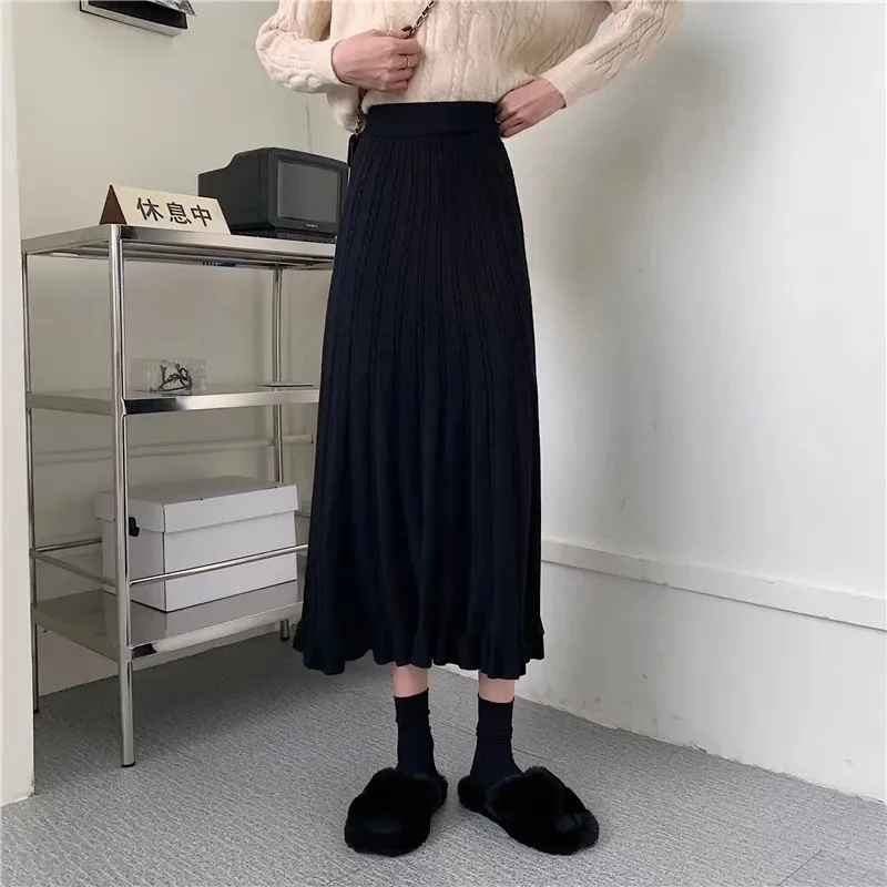 2025 السيدات موضة شيونغسام محبوك التنانير الطويلة الكورية المرأة عالية الخصر متماسكة ماكسي تنورة الخريف فام ألف خط كبير سوينغ تنورة #6