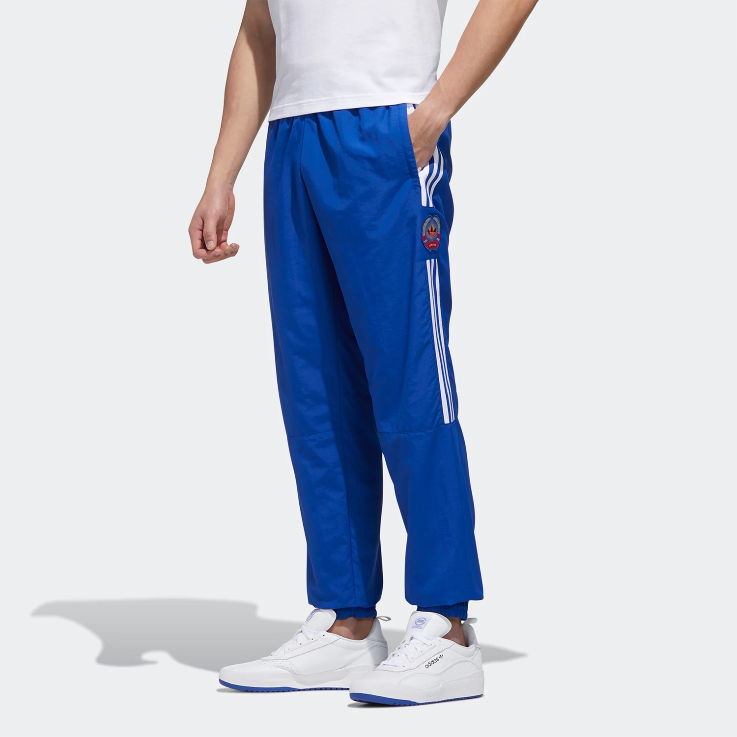 

Мужские спортивные брюки Adidas Authentic New Season Three-Leaf MIC TP1 GP3492
