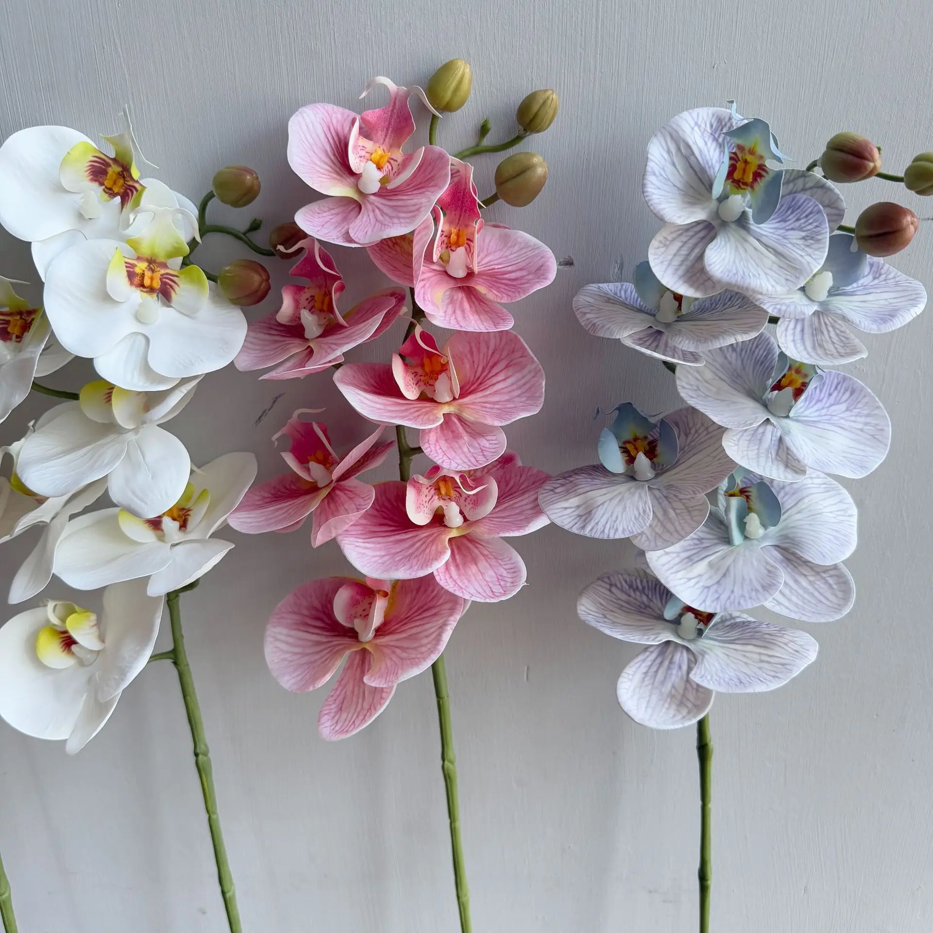 

4 шт. Искусственные орхидеи фаленопсис с 7 головками из латекса для свадебного декора, украшения стола для вечеринок, цветочные композиции для дома и комнаты
