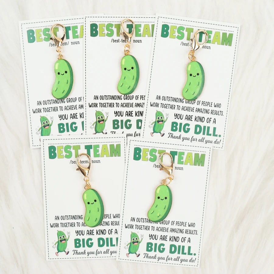 5 Cute Cucumber Keychains, with Accompanying Encouragement Cards, Perfect for Giving to Teachers, Classmates, and Friends.
