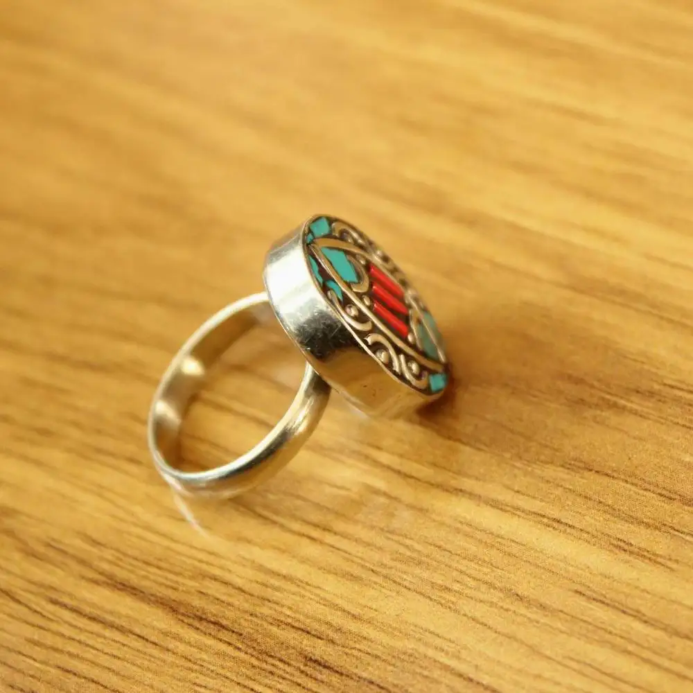 RG368 Ethnic Tibetan Rings Copper Inlaid Turquoises Coral Round or Oval Woman Open Back Adjustable Ring