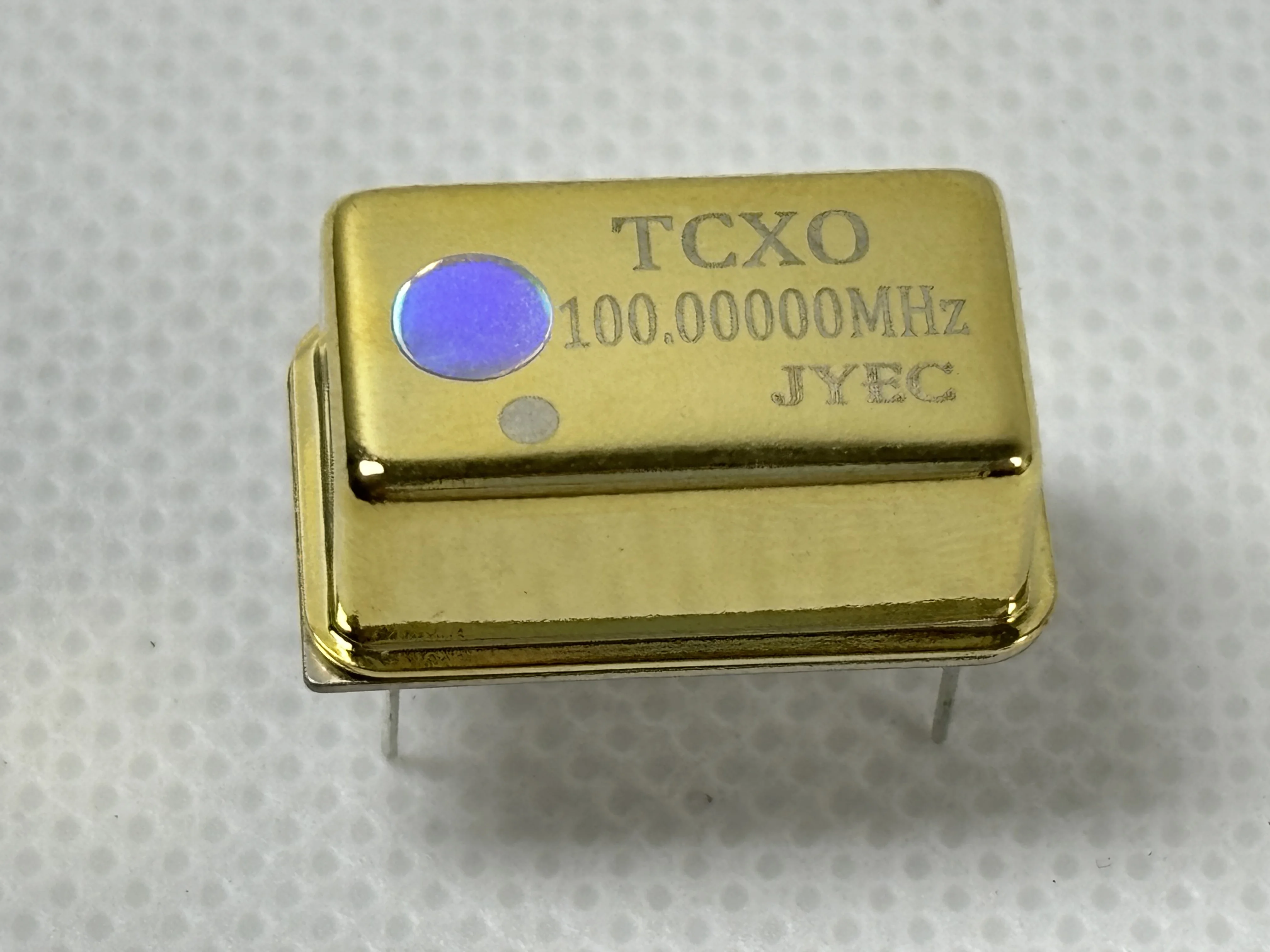 Gold Plated Temperature Compensated Crystal Oscillator TCXO 0.1ppm 24.576M 22.5792M 100M 80M 16.9344M Can be Customized