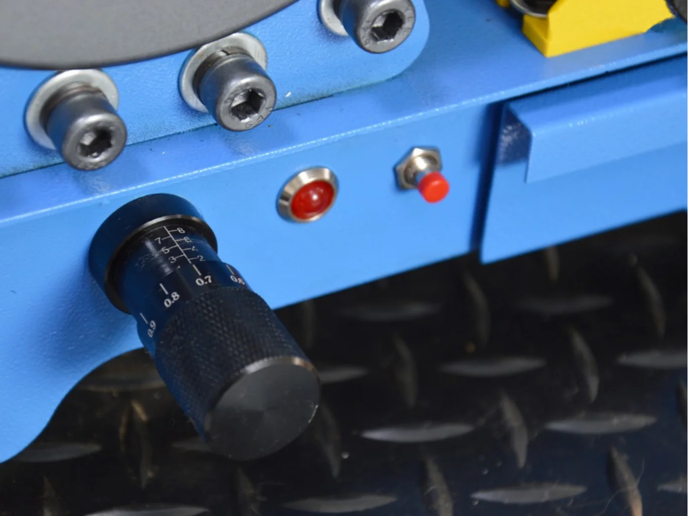 Przenośna ręczna hydrauliczna zaciskarka do węży gumowych Przenośna zaciskarka do węży P16