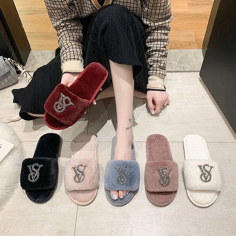 Hairy Cotton Slippers Women Autumn Winter New Warm Footwear Home Bright Diamond Slippers Fashion Outer Wear Women\'s Light Shoes