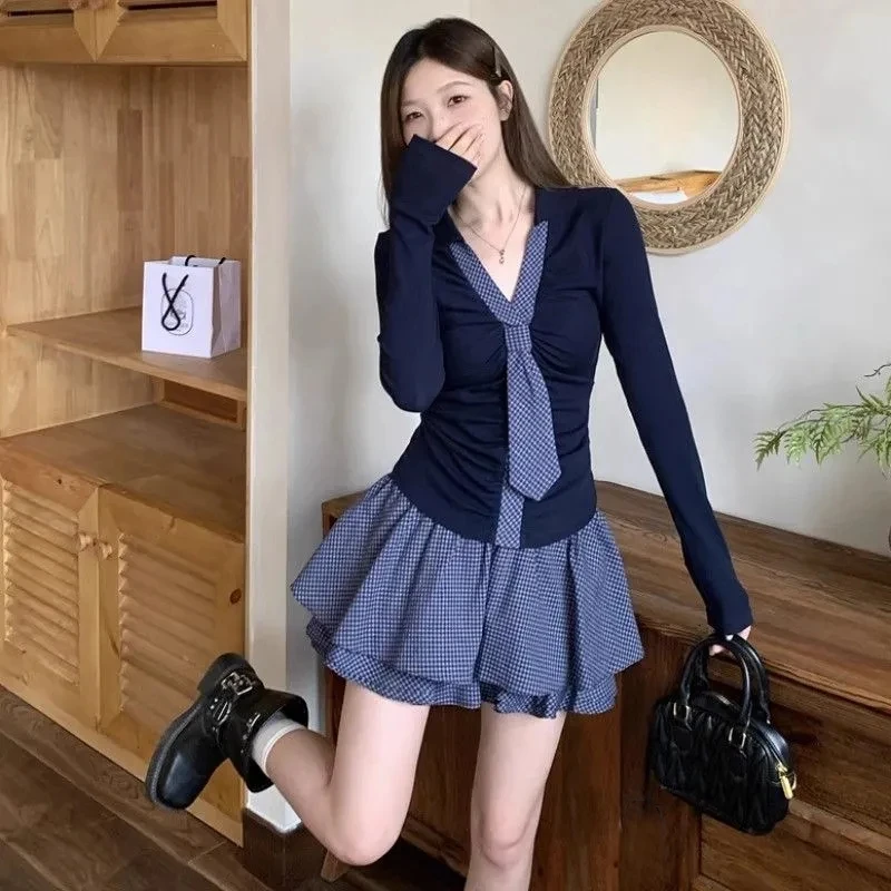 

Женские весенне-осенние лоскутные футболки с галстуком, мини-юбки в клетку, комплект из двух предметов, корейский женский модный пуловер с длинными рукавами, юбка, наряд