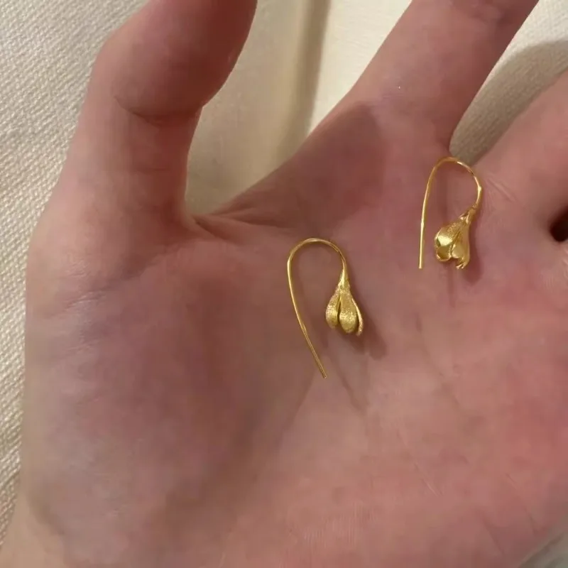 Magnolia gancho para la oreja nuevos pendientes chinos antiguos Otoño e Invierno Retro cepillado exquisitos pendientes de alta gama