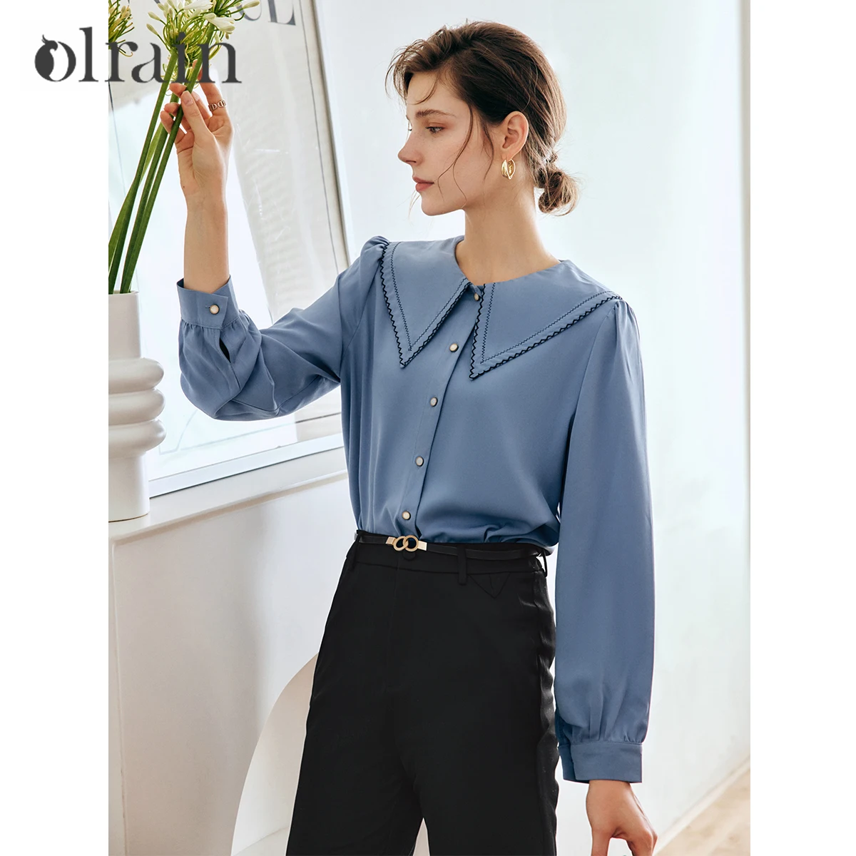

OLrain French Blue Women Shirt 2025 Spring Summer Office Lady Loose Embroidered Lapel Puff Sleeves Elegant Blouses O22QC00812