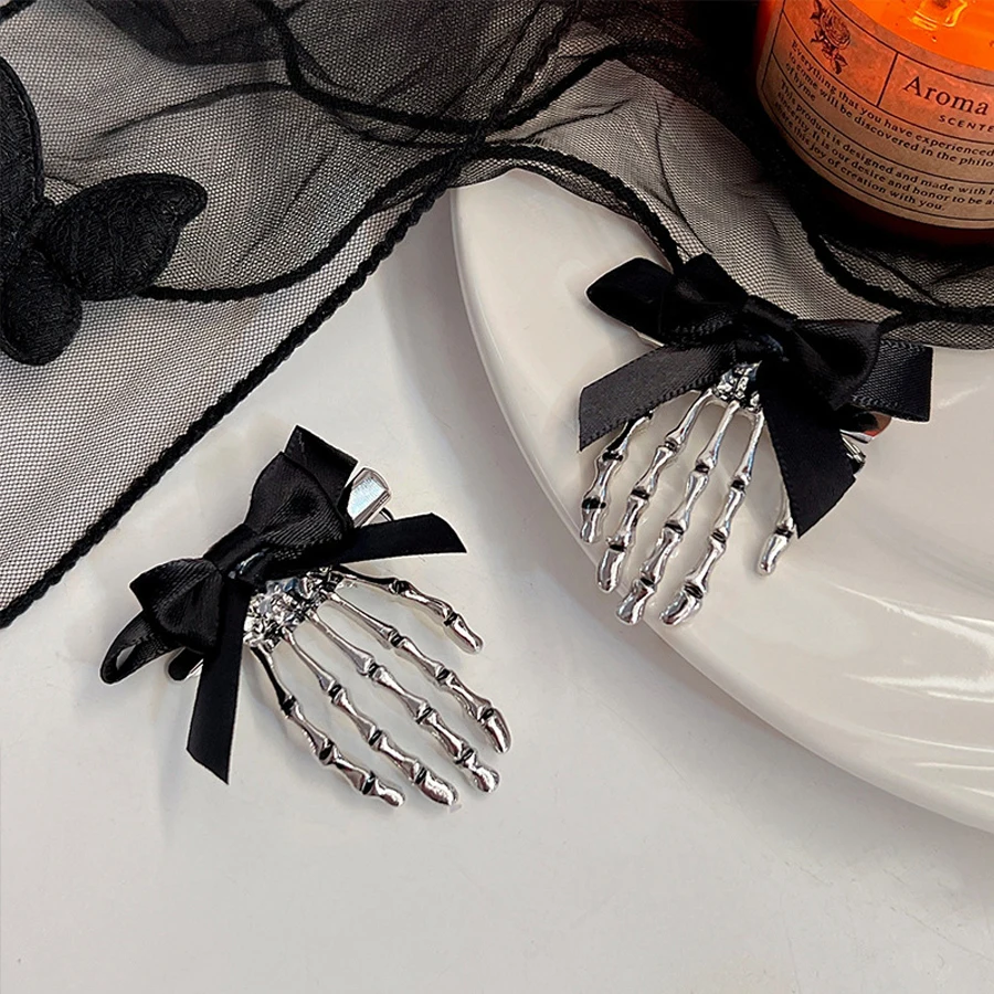 Ribbon Bow Gift - Gotische skelethand haarclip zwarte strik lint