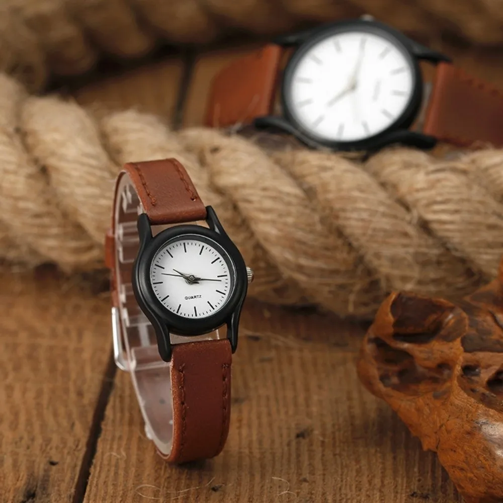 Elegant Minimalist Quartz Watch Round Dial Stainless Steel Couples Watch Leather Strap Simple Classic Wristwatches for Women