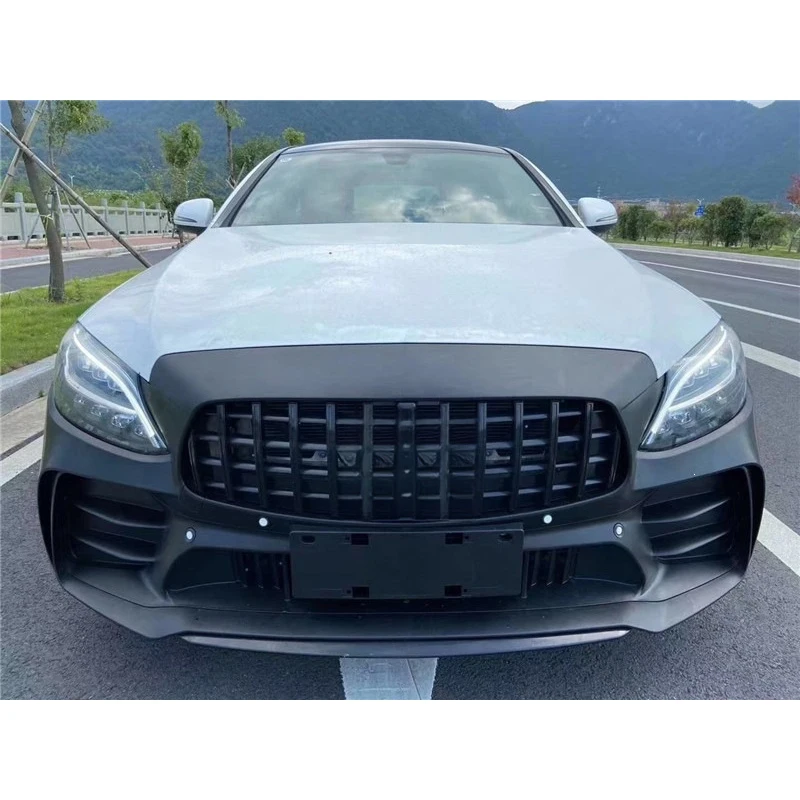 Suitable for C-Class W205 new bumper surround modification in Black Mamba style front bumper